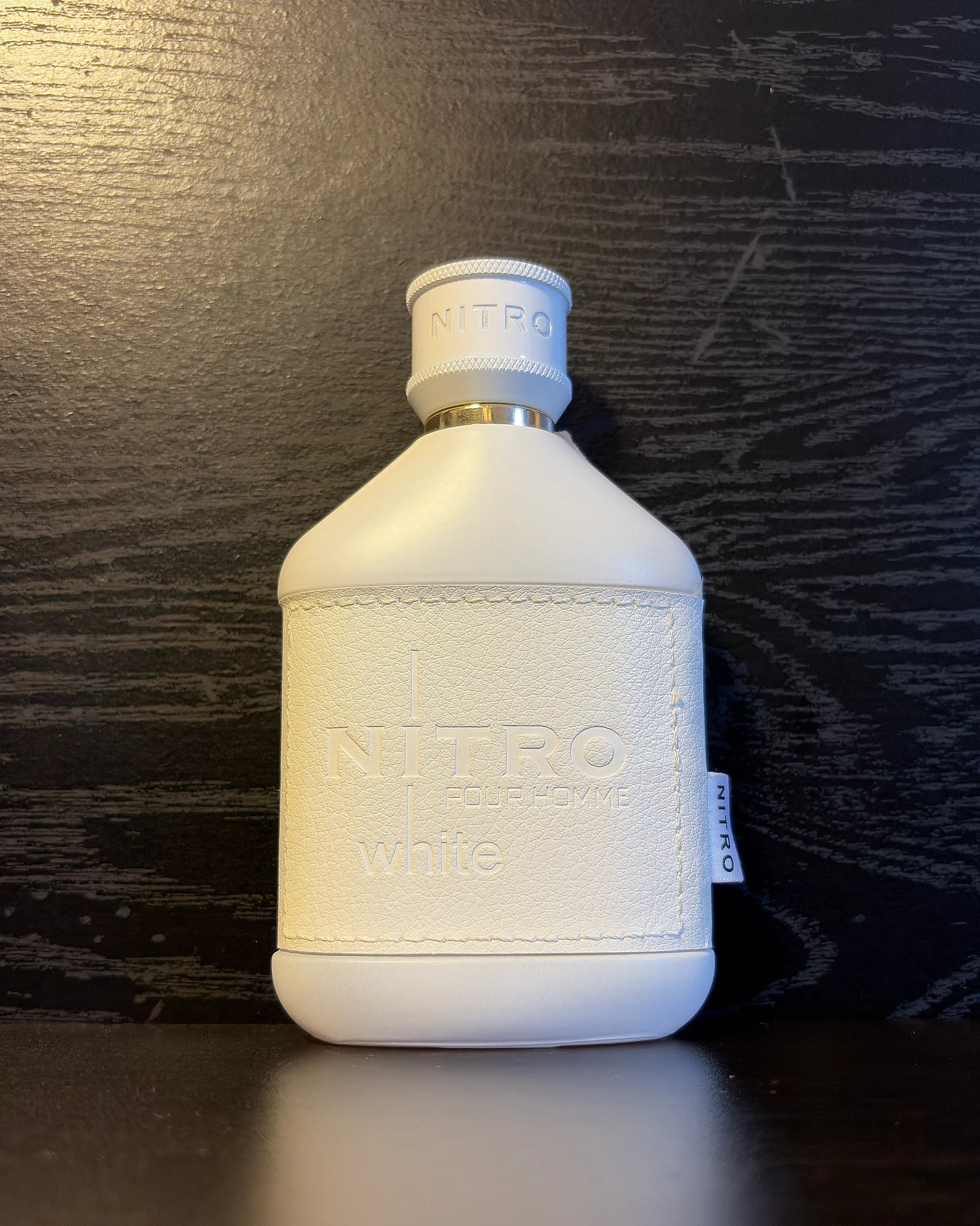 Dumont Nitro White