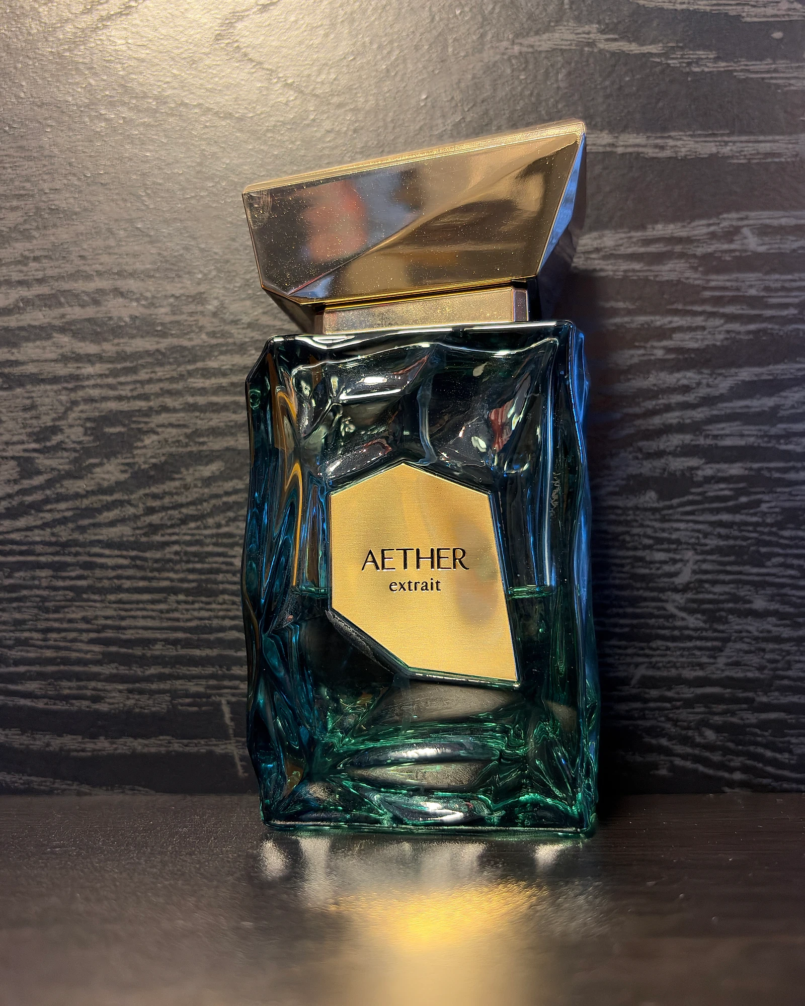 French Avenue Aether Extrait
